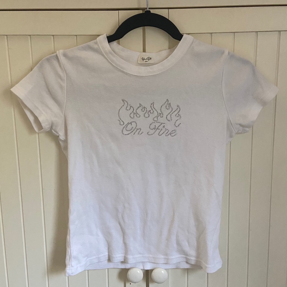 Brandy Melville Tshirt